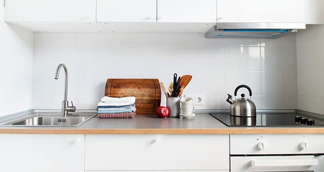 Como organizar cozinha pequena em 4 passos simples e fáceis!